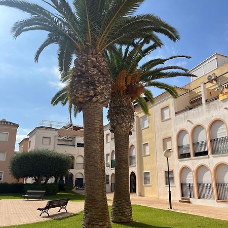 Torrevieja 2 Bedrooms Appartment Kültér fotó