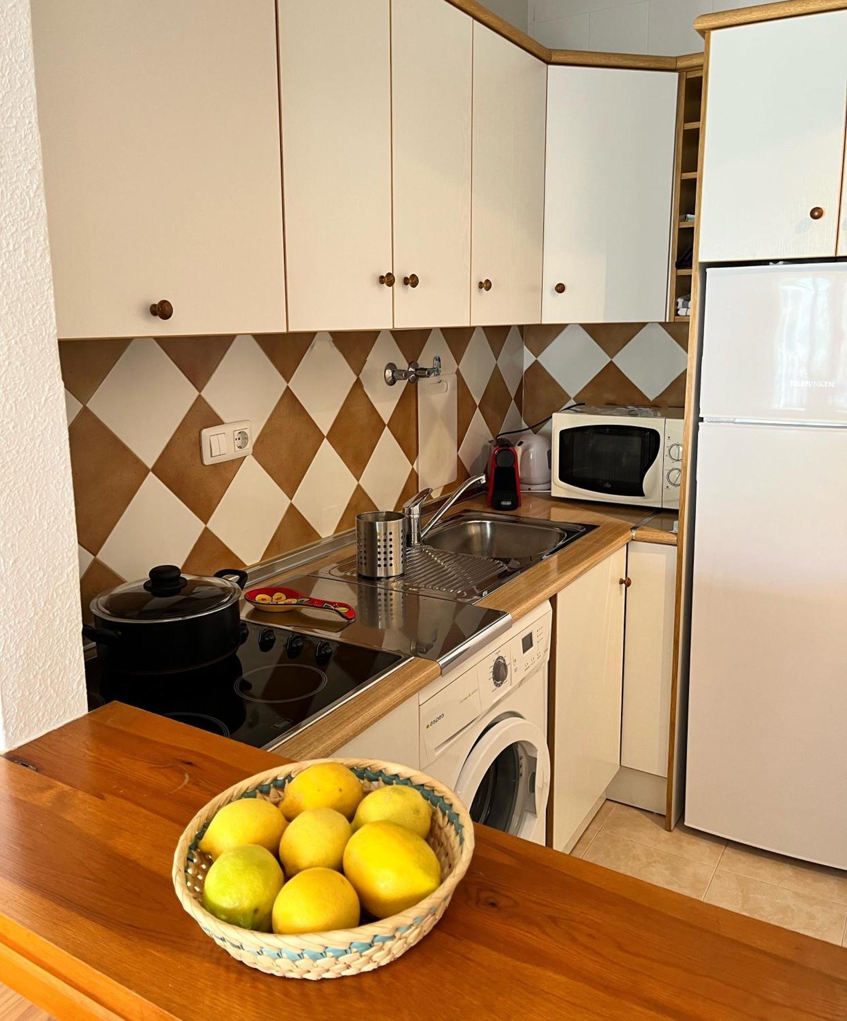Torrevieja 2 Bedrooms Appartment Kültér fotó